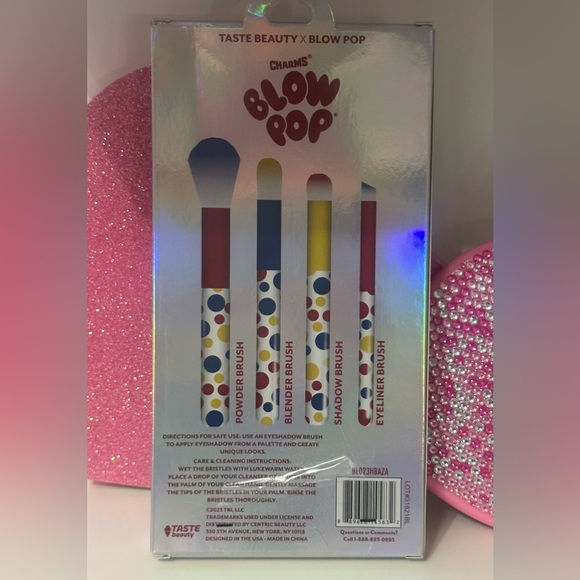 Taste Beauty x Blow Pop Cosmetic Brush Set - Picture 2 of 2